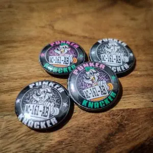 BUTTON - PUNKER KNACKER